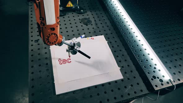 Fast Motion of a Robotic Device Writing on Paper alt