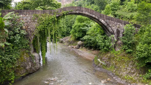 Historical Stone Arch Bridge alt