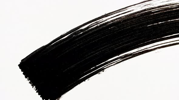 Black Mascara Swoosh alt
