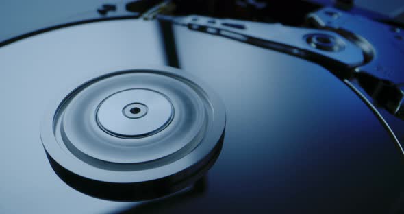 Interior of a Hard Disk Drive alt