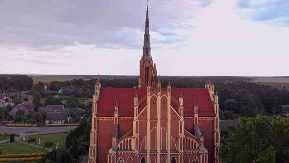 Holy Trinity Is a Catholic Church alt