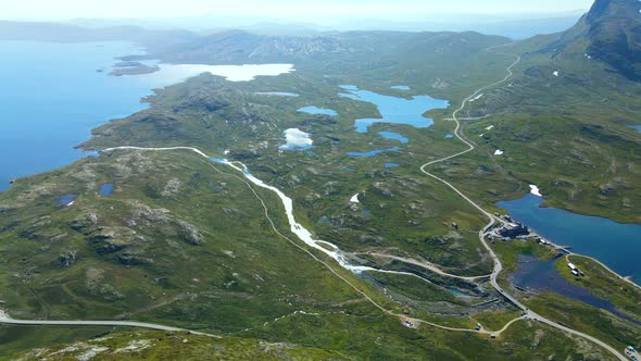 Panorama of Jotunheimen National Park in Norway, Synshorn Mountain alt