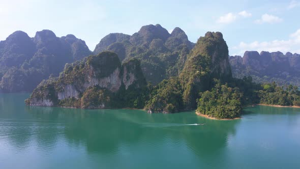 Aerial view landscape view Mountain in lake Refection sky with cloud on lake water. alt