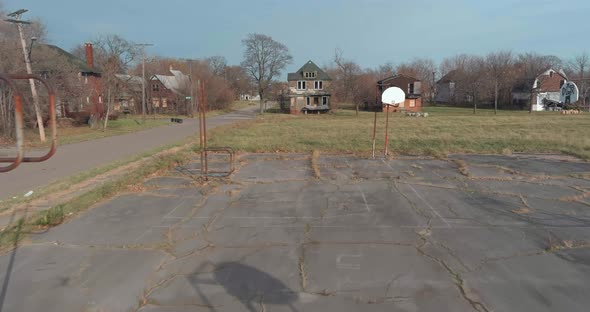 Drone view of dilapidated house in a Detroit neighborhood. This video was filmed in 4k for best imag alt