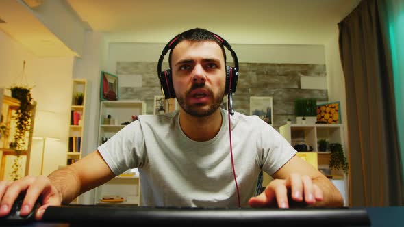 Game Over for Professional Gamer After Losing the Championship alt