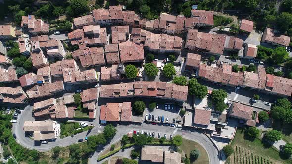 Village d'Aiguines in the Verdon Regional Natural Park from the sky alt