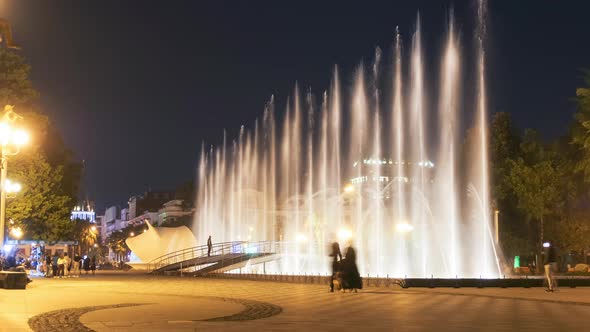 Timelapse of Singing Fountains on the Batumi Embankment at Night alt