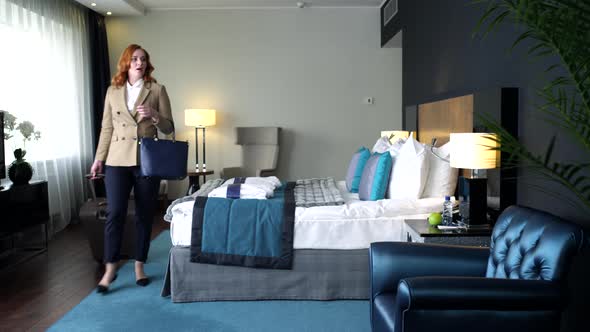 Hotel Room for Businesswomen