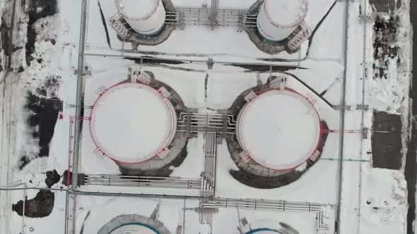 Oil and Gas Reserves in Winter alt