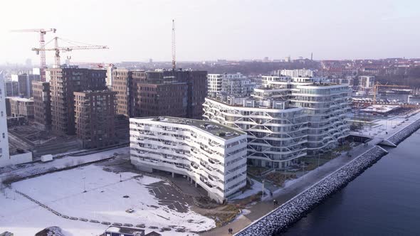 The Unfinished Lighthouse alt