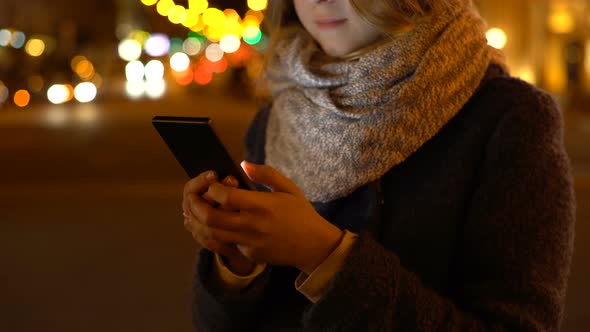 Midnight Girl Uses A Smart Phone 11 alt