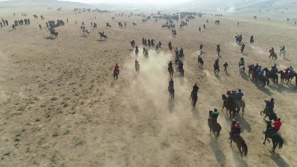 Buzkashi Bushkashi Buskashi Kokpar Kupkari Festival Horseman alt