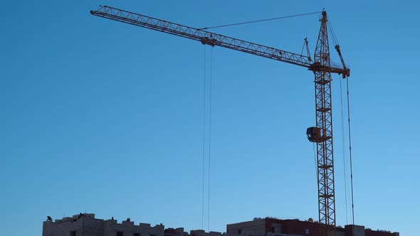 Construction crane rotation alt