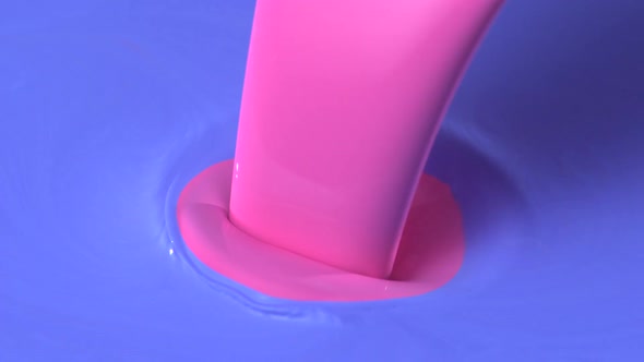 Pouring paint, Slow Motion alt