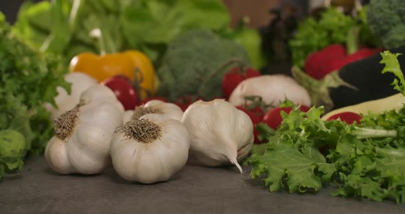 Garlic and Green Salad alt
