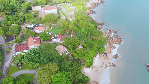 Cottages, Atlantic ocean Coast (Florianopolis, Brazil) Aerial view alt