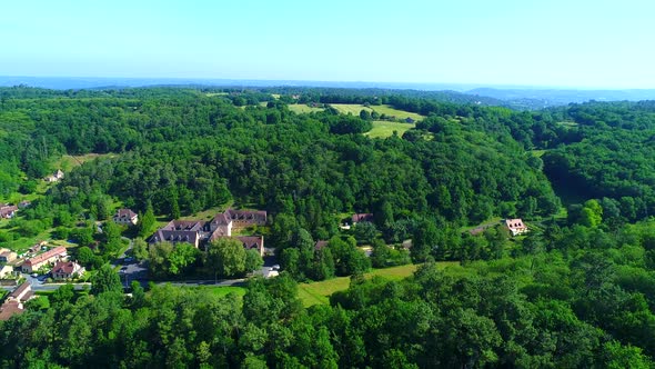 The Buisson-de-Cadouin village in Perigord in France seen from the sky alt
