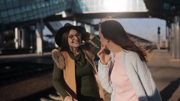 Passengers on the Platform of the Railway Station alt