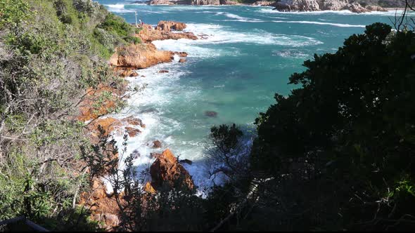 A beautiful summers day overlooking the Knysna Heads from a viewpoint of the Indian Ocean, Coney gle alt