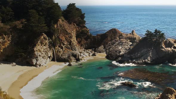 mcway falls at julia pfeiffer burns state park on highway 1 alt