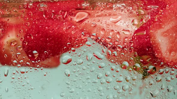 Cooking Strawberry Sweet Cocktail Cold Lemonade with Red Berries Carbonated Water with Floating alt