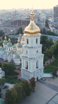 Vertical Video Capital of Ukraine  Kyiv alt