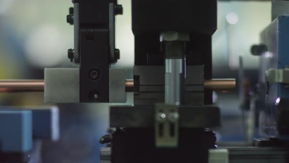 CNC tube bender machine in refrigerator factory alt