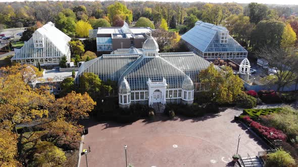 Franklin Park Conservatory in Columbus Ohio alt