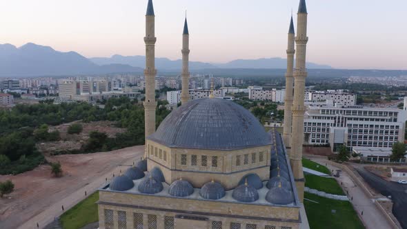 Cityscape of Antalya with Blue Mosque alt