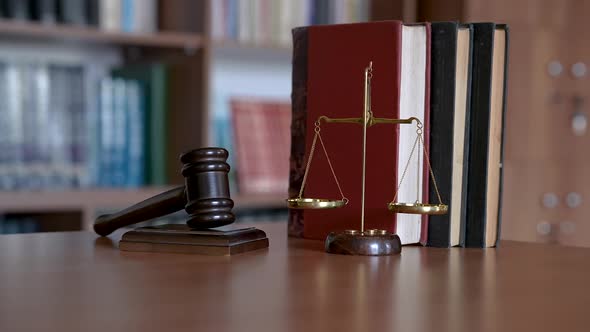 Scale of Justice Judge Gavel and Legal Lawyer Books alt