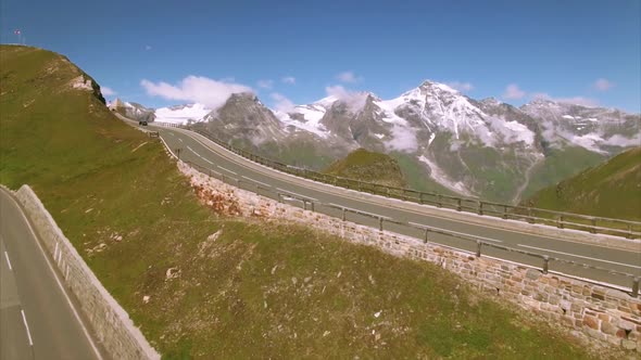 Scenic Grossglockner road in Austria alt