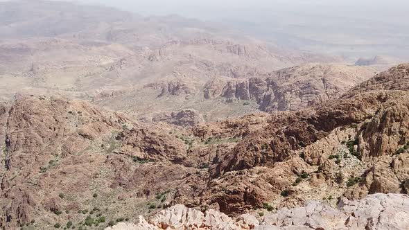 Dji-Atlas-mountain-range-South-morocco alt