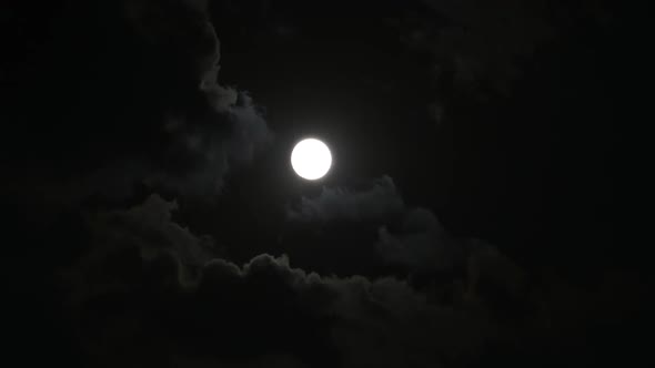 8K Full Moon and Clouds in Night Sky alt