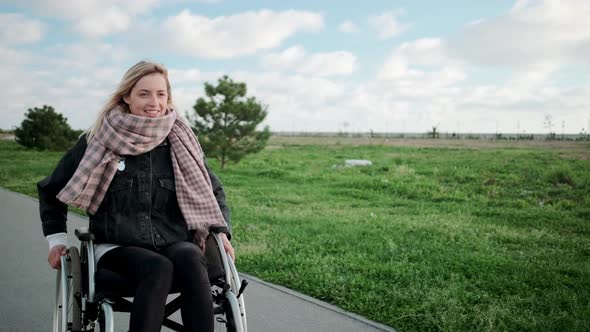 She Is Moving Forward To New Discoveries alt