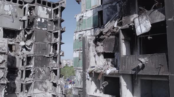 Consequences of the War in Ukraine  Ruined Multistorey House alt