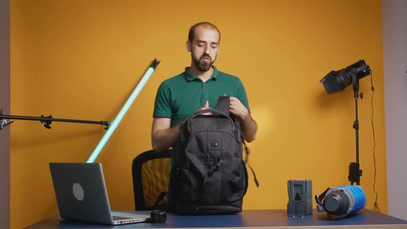 Testimonial About Dslr Backpack alt