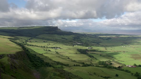 Binevenagh mountain near Downhill beach on the Causeway Coastal Route in Northern Ireland. alt