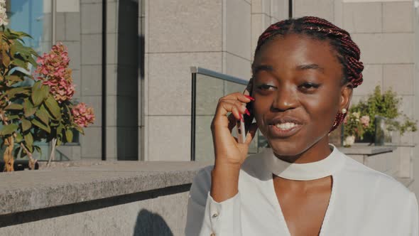 Female Portrait Happy Cheerful Smiling Girl African American Business Woman Walking in City Street alt