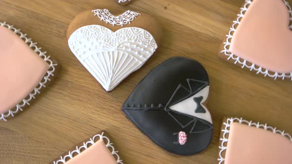 Frosted Heartshaped Cookies alt