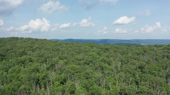 Annapolis Rock - South Mountain - Washington County, Maryland - Dolly Out - Aerial alt
