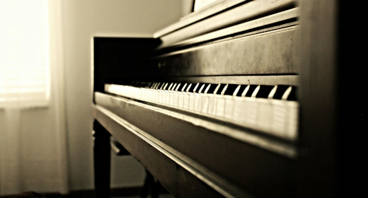 Emotional Piano Collection