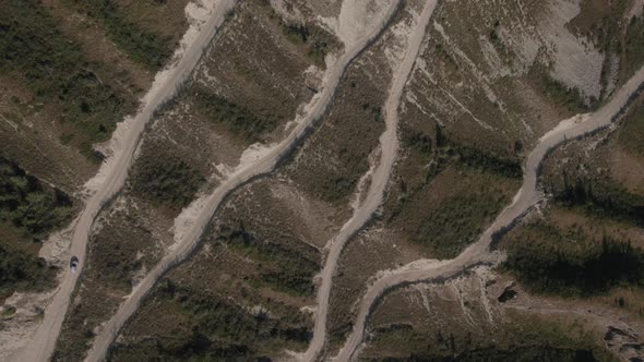 Danger Katu Yaryk Pass with traffic cars in Chulyshman valley in Altai alt