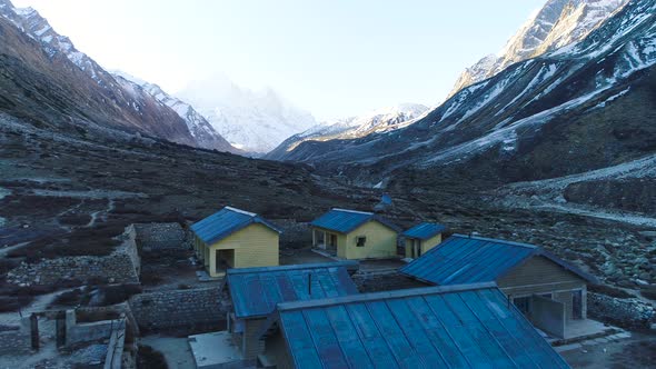 Gaumukh Tapovan Trek Origin of Ganges Gangotri Glacier India