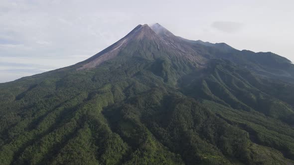 Scenic view in Merapi Mountain, one of popular destination in Yogyakarta, Indonesia. alt