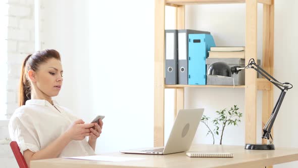 Woman Busy Using Smartphone, Text Messaging alt