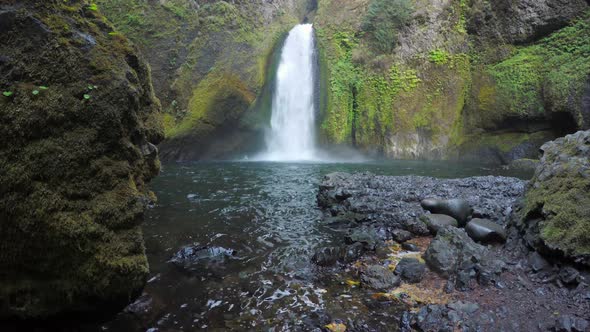 Wahclella Falls Oregon alt