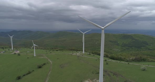 Wind Turbines - BG