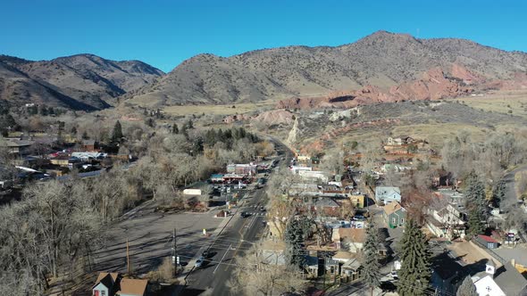 A beautiful pan over Morrison Colorado alt