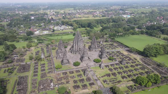 Aerial view hindu temple Prambanan in Yogyakarta, Indonesia. alt