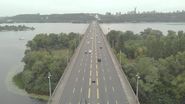 Paton Bridge Across the Dnipro River in Kyiv, Ukraine. Aerial View alt